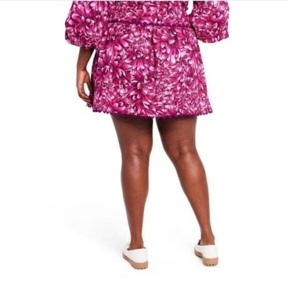 Kika Vargas Wrap Skirt 16W 18W Pink Mum Floral Scallop Edge Short Side Zip New - Picture 8 of 12